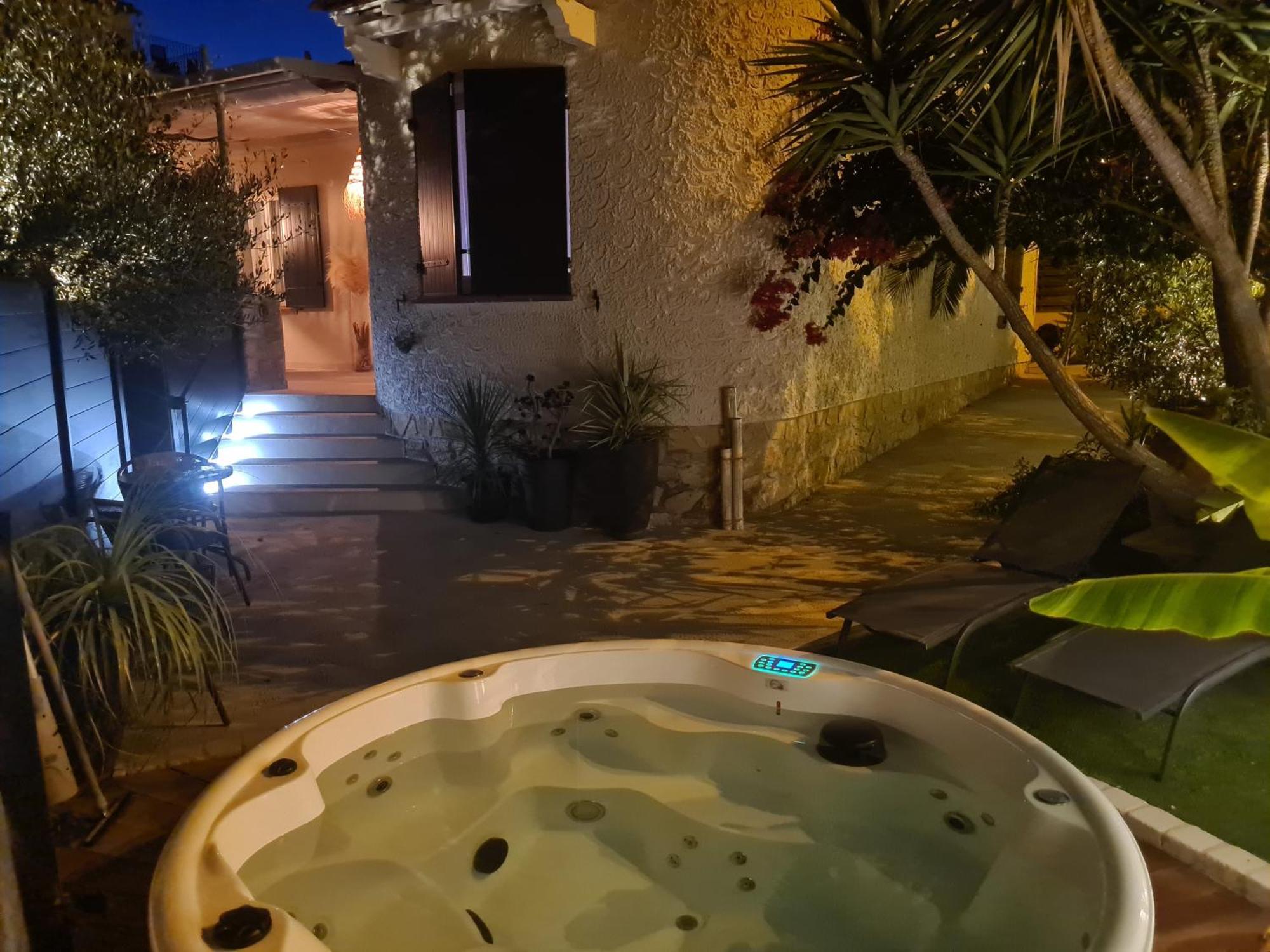 L'Oursinade - Jolie Maison Avec Jacuzzi Et Jardin Bandol Zewnętrze zdjęcie